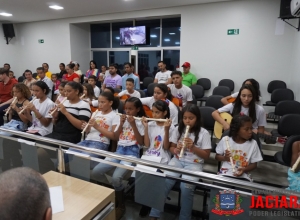 Plenrio Flix P. de Almeida Junior | Ferreira Junior/Jeferson