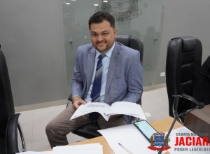 Plenrio Flix P. de Almeida Junior | Ferreira Junior/Jeferson