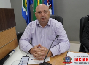 Plenrio Flix P. de Almeida Junior | Ferreira Junior/Jeferson