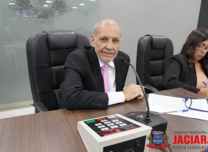 Plenrio Flix P. de Almeida Junior | Ferreira Junior/Jeferson